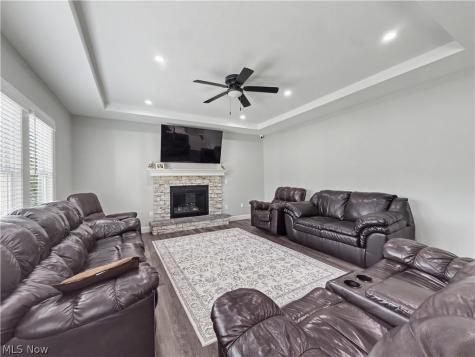 6385 Meander Glen Drive Youngstown OH 44515