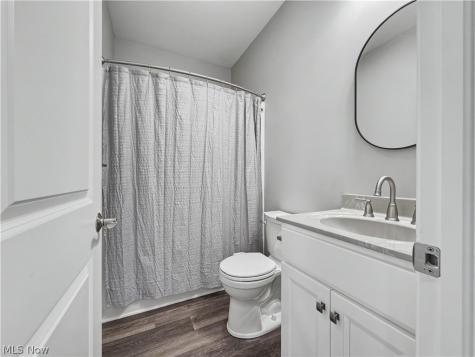 6385 Meander Glen Drive Youngstown OH 44515