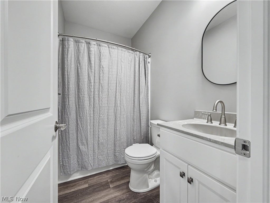 6385 Meander Glen Drive Youngstown OH 44515