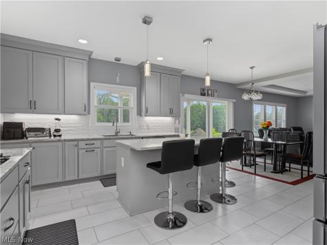 6385 Meander Glen Drive Youngstown OH 44515