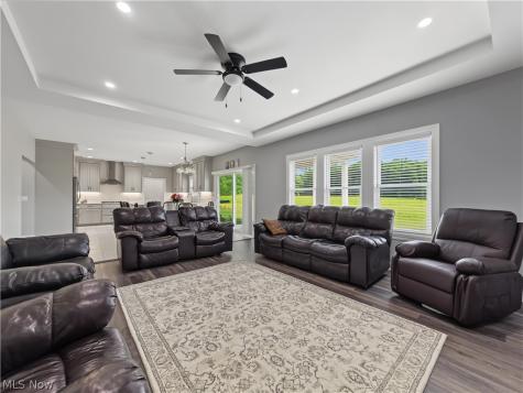 6385 Meander Glen Drive Youngstown OH 44515