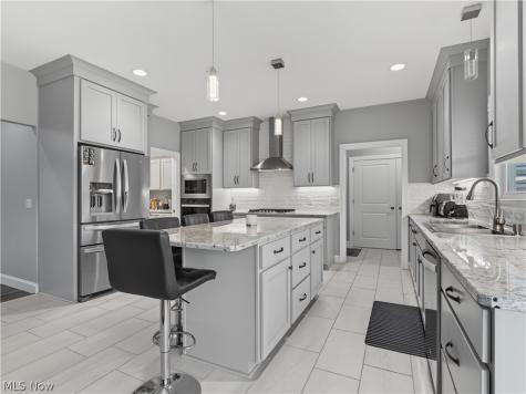 6385 Meander Glen Drive Youngstown OH 44515