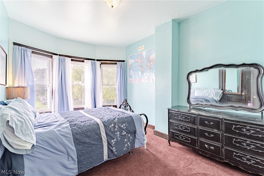 9913 Rosehill Avenue Cleveland OH 44104