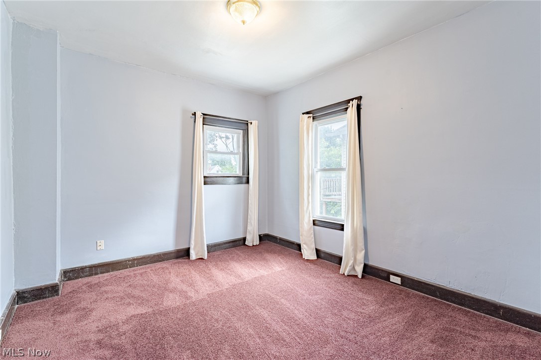 9913 Rosehill Avenue Cleveland OH 44104