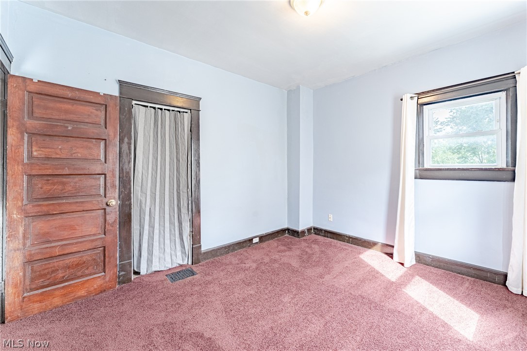 9913 Rosehill Avenue Cleveland OH 44104
