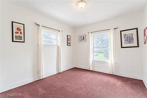 9913 Rosehill Avenue Cleveland OH 44104