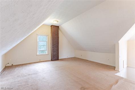 9913 Rosehill Avenue Cleveland OH 44104