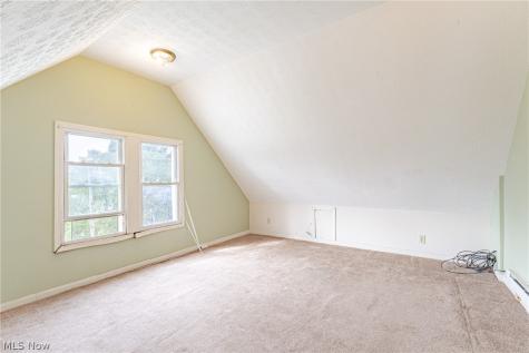 9913 Rosehill Avenue Cleveland OH 44104