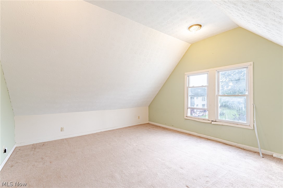 9913 Rosehill Avenue Cleveland OH 44104