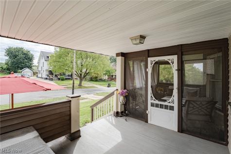 9913 Rosehill Avenue Cleveland OH 44104