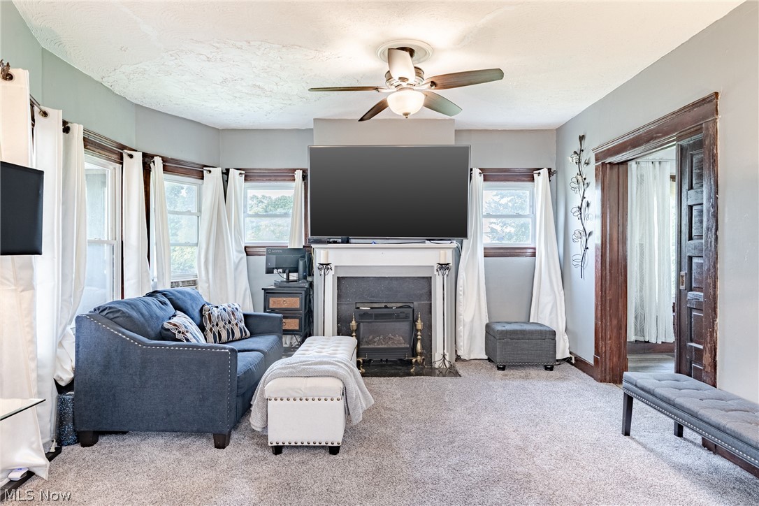9913 Rosehill Avenue Cleveland OH 44104