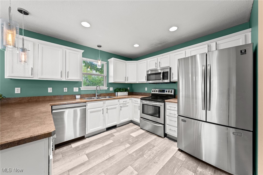 1303 Laffer Avenue Akron OH 44305