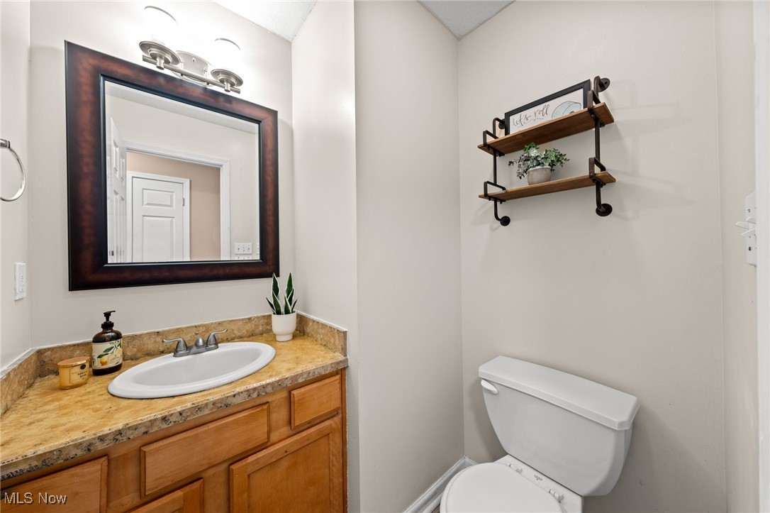 1303 Laffer Avenue Akron OH 44305