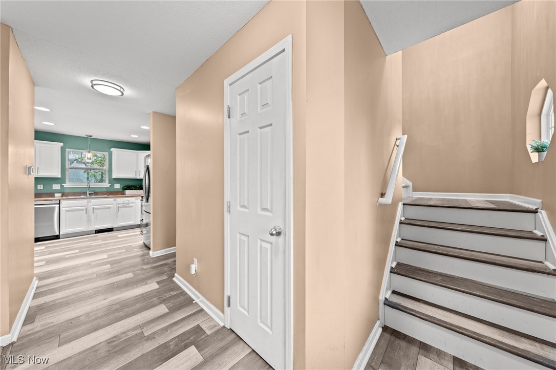 1303 Laffer Avenue Akron OH 44305