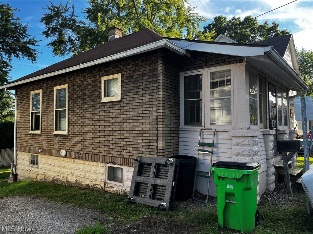 565 Paul Place Barberton OH 44203