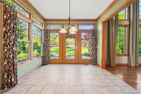 4328 Regal Drive Copley OH 44321