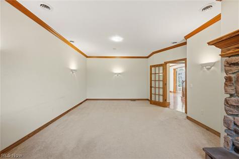 4328 Regal Drive Copley OH 44321
