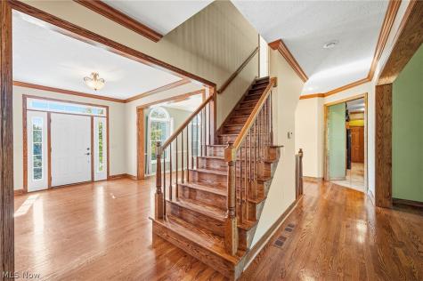 4328 Regal Drive Copley OH 44321