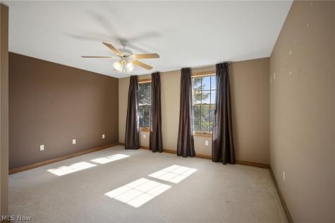 4328 Regal Drive Copley OH 44321