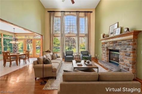 4328 Regal Drive Copley OH 44321