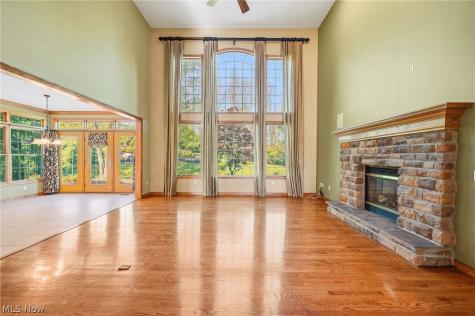 4328 Regal Drive Copley OH 44321