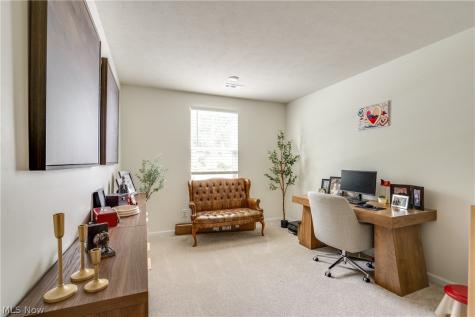 3690 Kirkham Drive Barberton OH 44203
