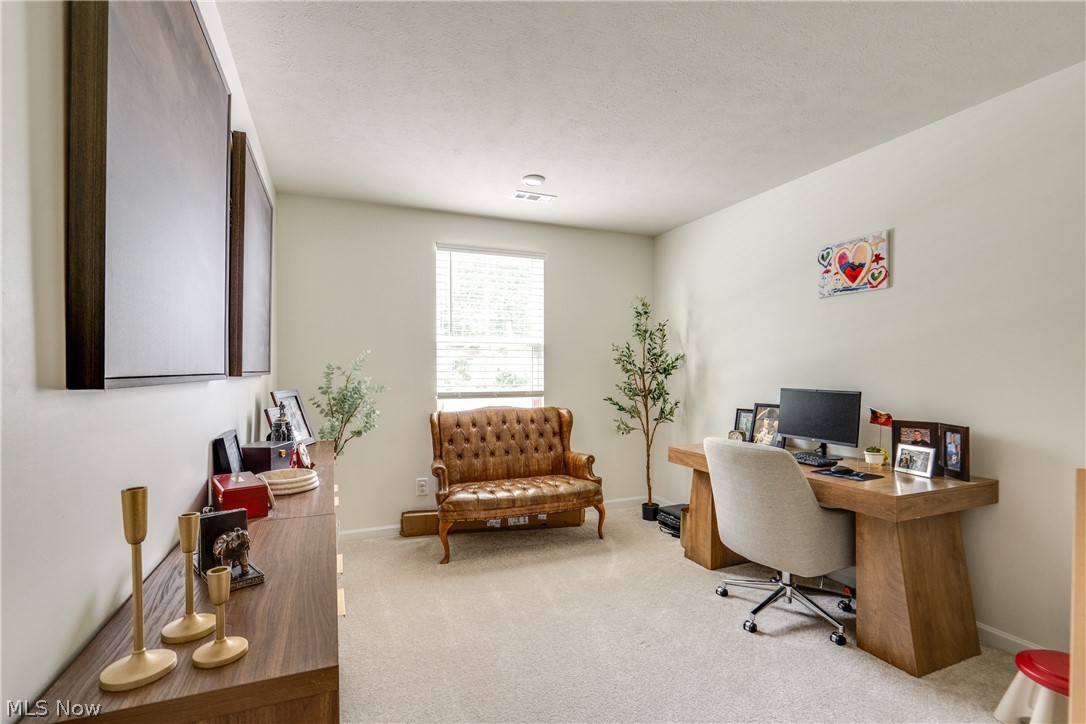 3690 Kirkham Drive Barberton OH 44203