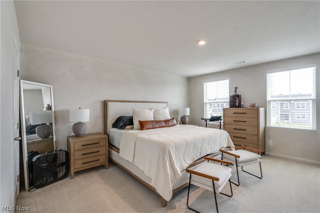 3690 Kirkham Drive Barberton OH 44203