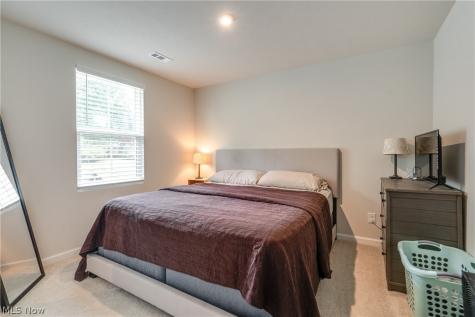 3690 Kirkham Drive Barberton OH 44203