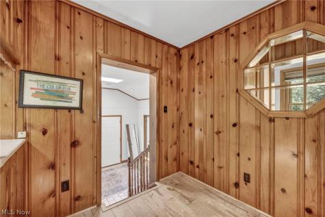 1553 S Carpenter Road S Brunswick OH 44212