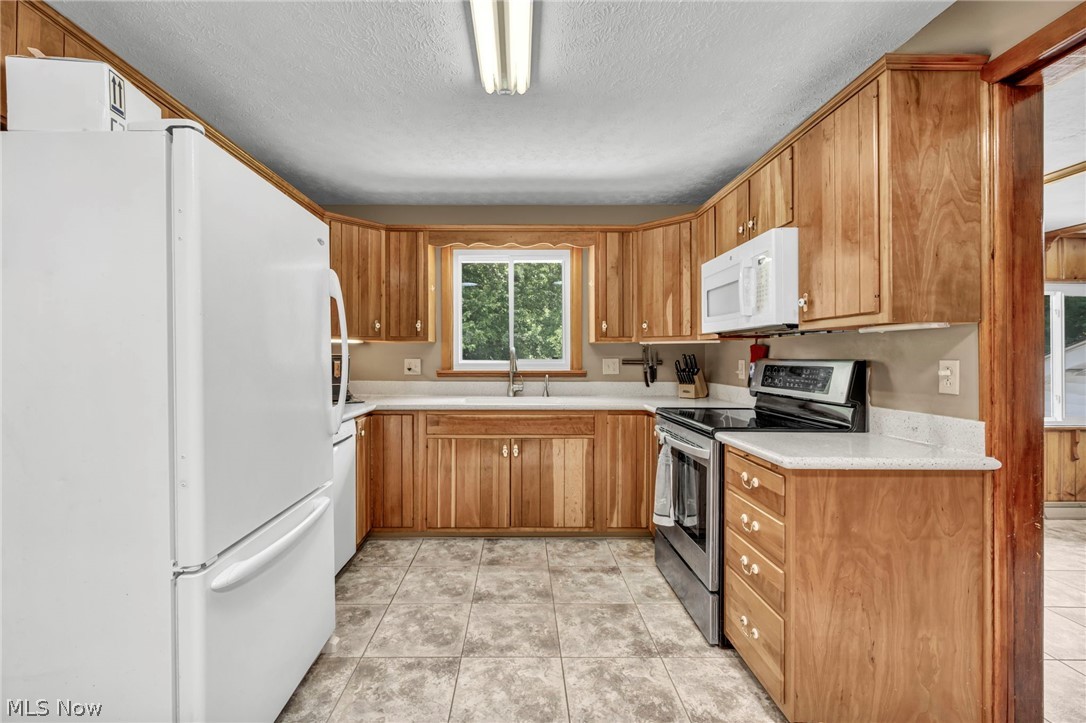 1553 S Carpenter Road S Brunswick OH 44212