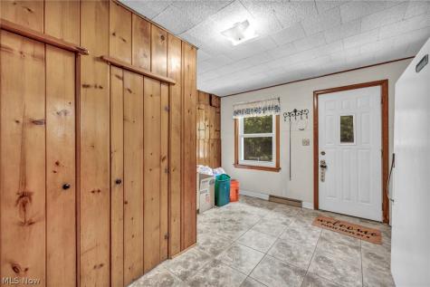 1553 S Carpenter Road S Brunswick OH 44212