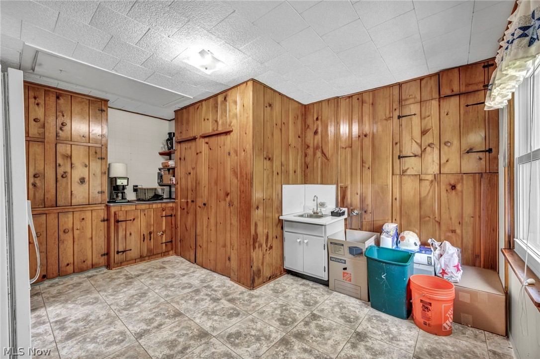 1553 S Carpenter Road S Brunswick OH 44212