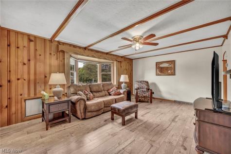 1553 S Carpenter Road S Brunswick OH 44212