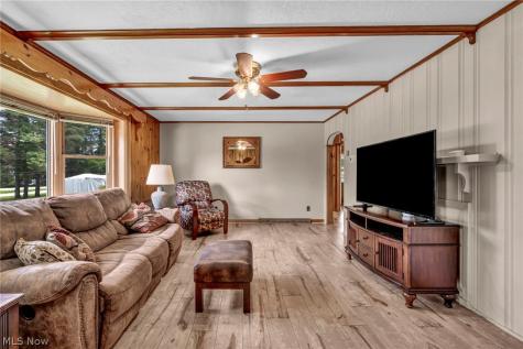 1553 S Carpenter Road S Brunswick OH 44212