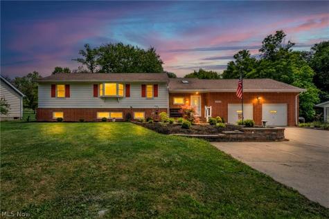 1553 S Carpenter Road S Brunswick OH 44212