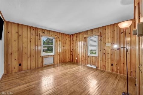 1553 S Carpenter Road S Brunswick OH 44212