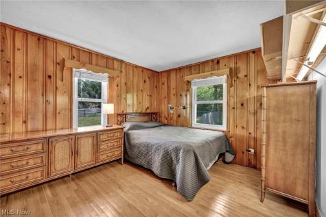 1553 S Carpenter Road S Brunswick OH 44212