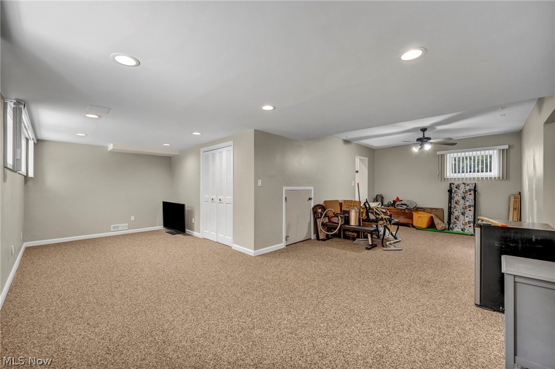1553 S Carpenter Road S Brunswick OH 44212