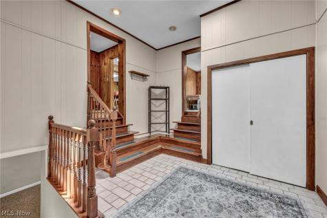 1553 S Carpenter Road S Brunswick OH 44212