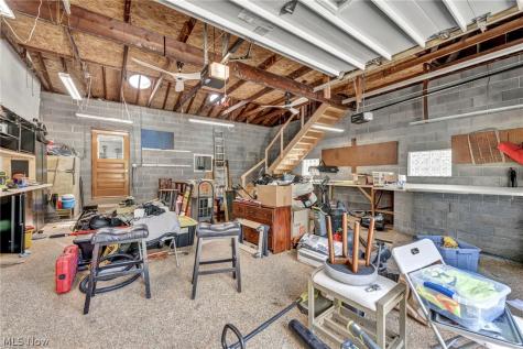 1553 S Carpenter Road S Brunswick OH 44212
