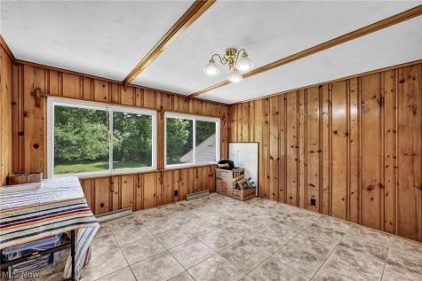 1553 S Carpenter Road S Brunswick OH 44212