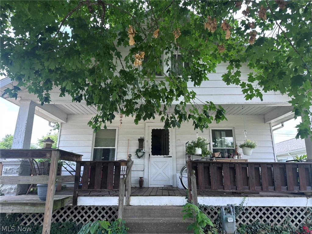 490 Oxford Avenue Newcomerstown OH 43832