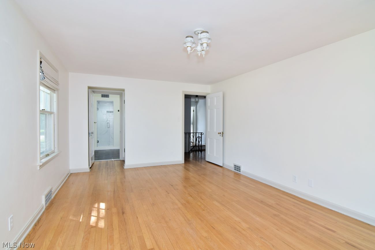 1531 Kew Road Cleveland Heights OH 44118