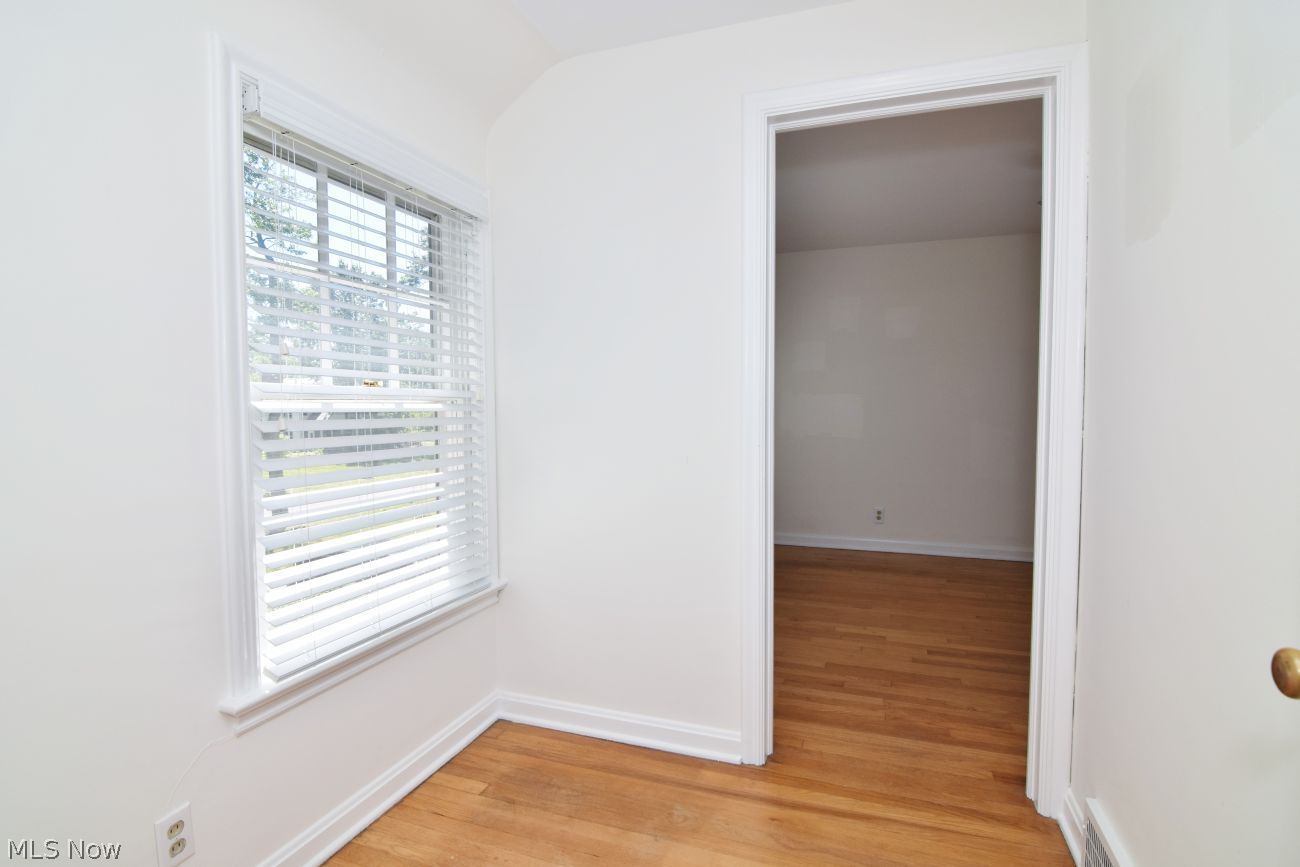 1531 Kew Road Cleveland Heights OH 44118