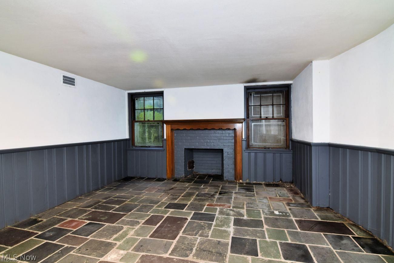 1531 Kew Road Cleveland Heights OH 44118