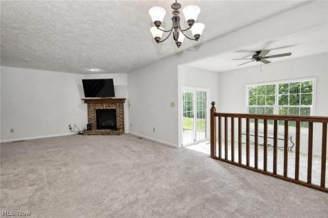 29116 Pembrooke Boulevard Olmsted Twp OH 44138