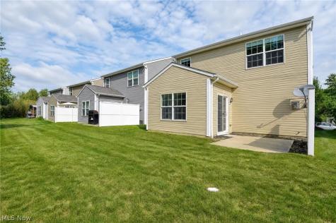 29116 Pembrooke Boulevard Olmsted Twp OH 44138