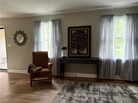 2457 Greenhaven Drive Akron OH 44333