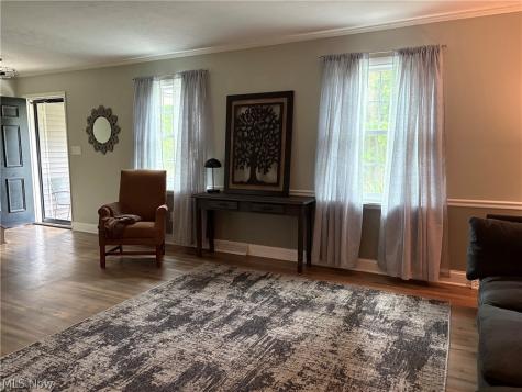 2457 Greenhaven Drive Akron OH 44333